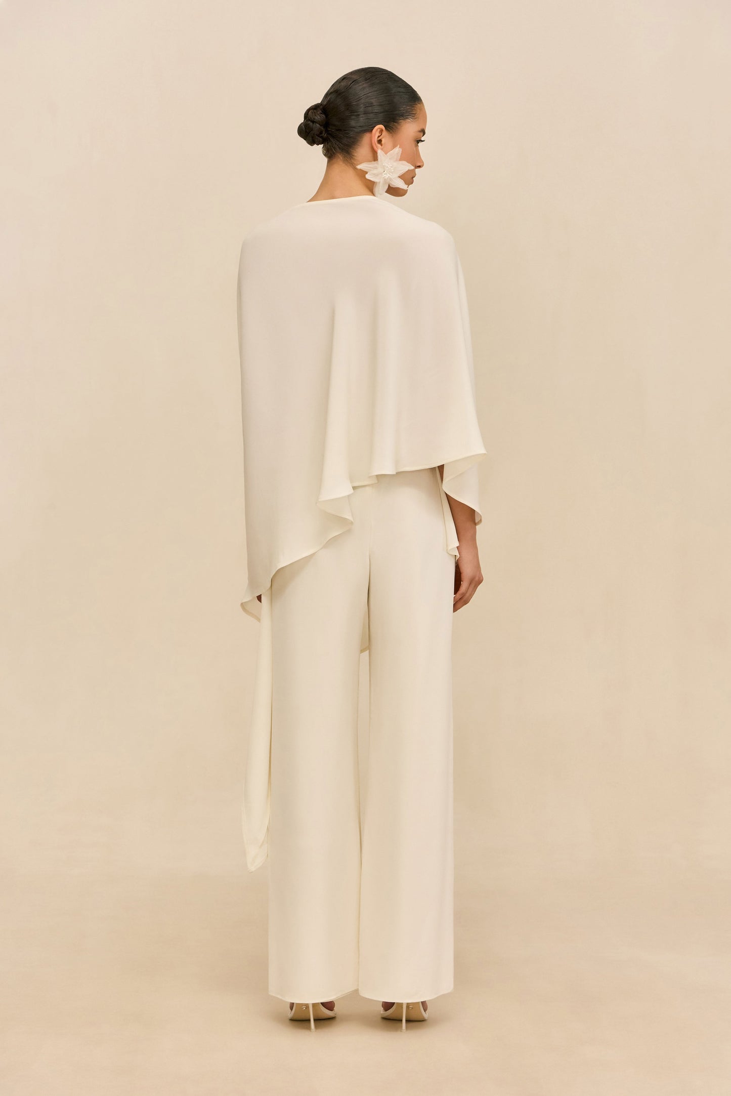 SARA PANT Cult Gaia