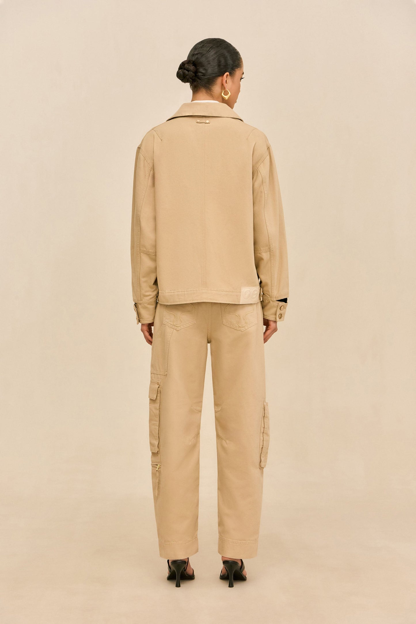 XIA PANT Cult Gaia