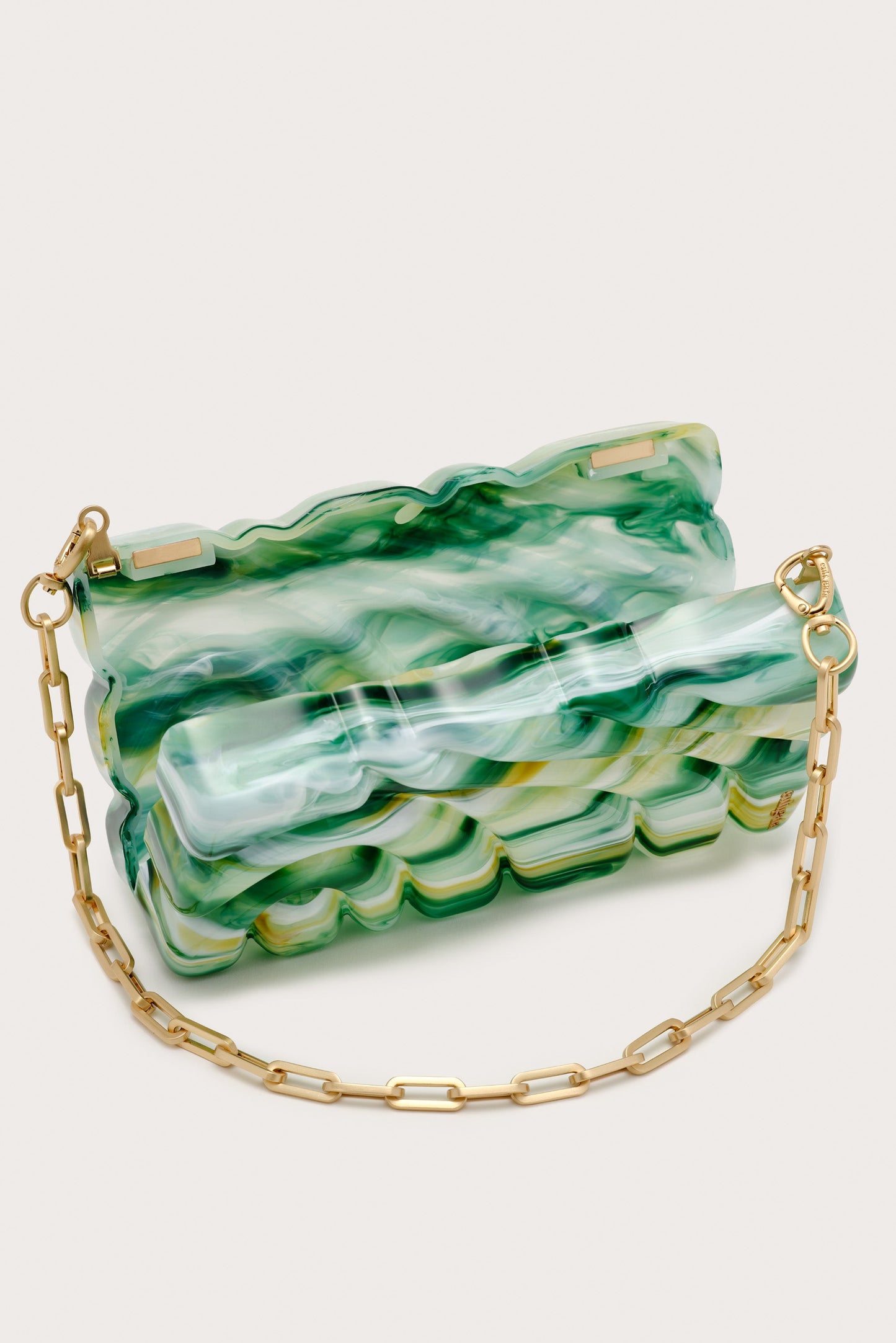 AURA CLUTCH Cult Gaia