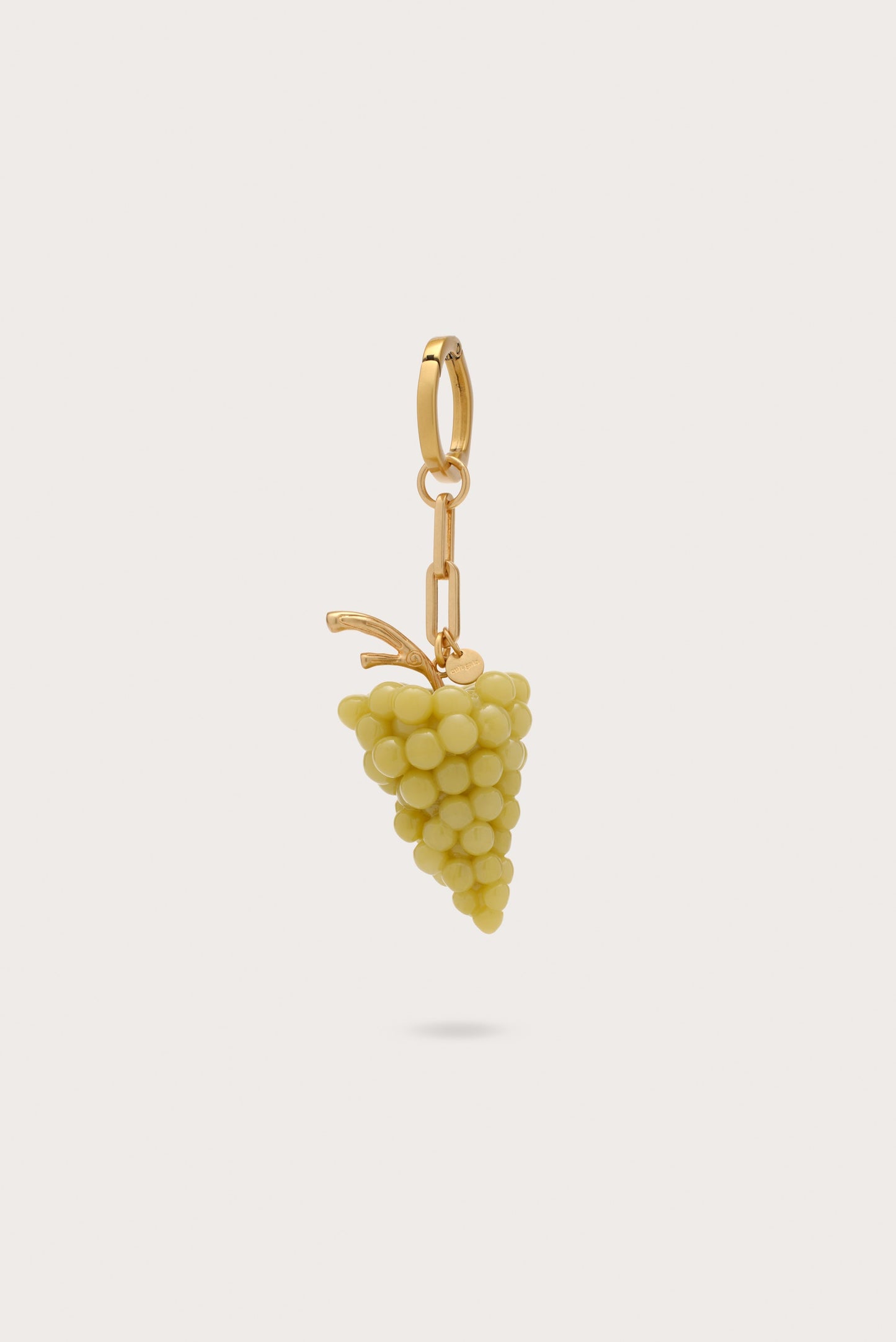 GRAPE BAG CHARM Cult Gaia