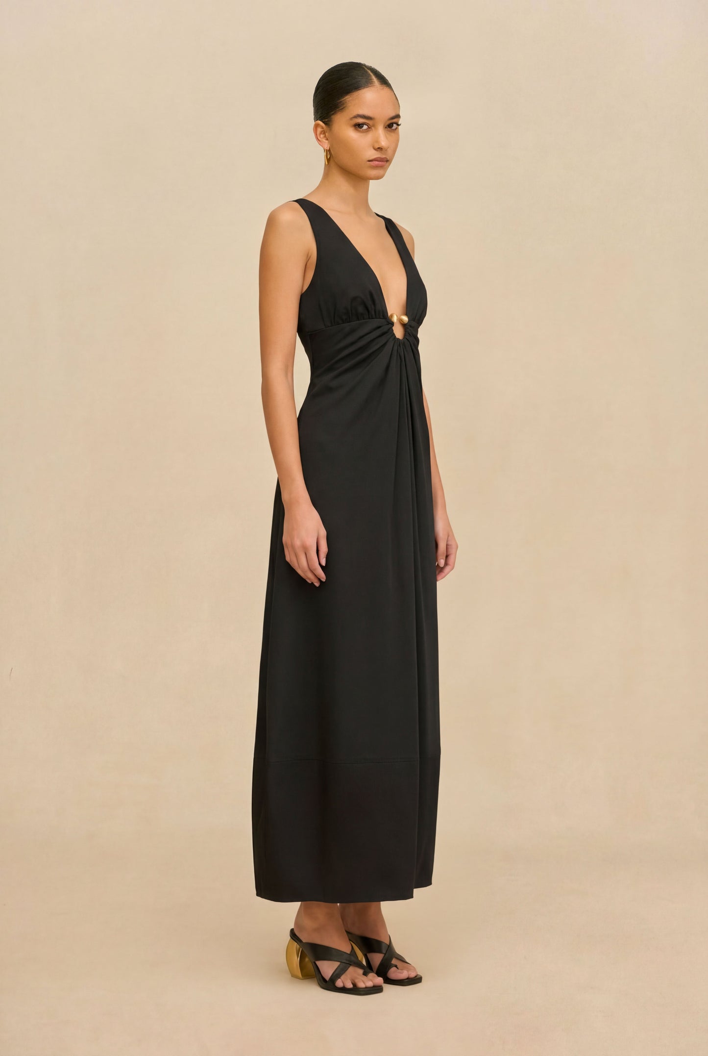 EBISU DRESS Cult Gaia