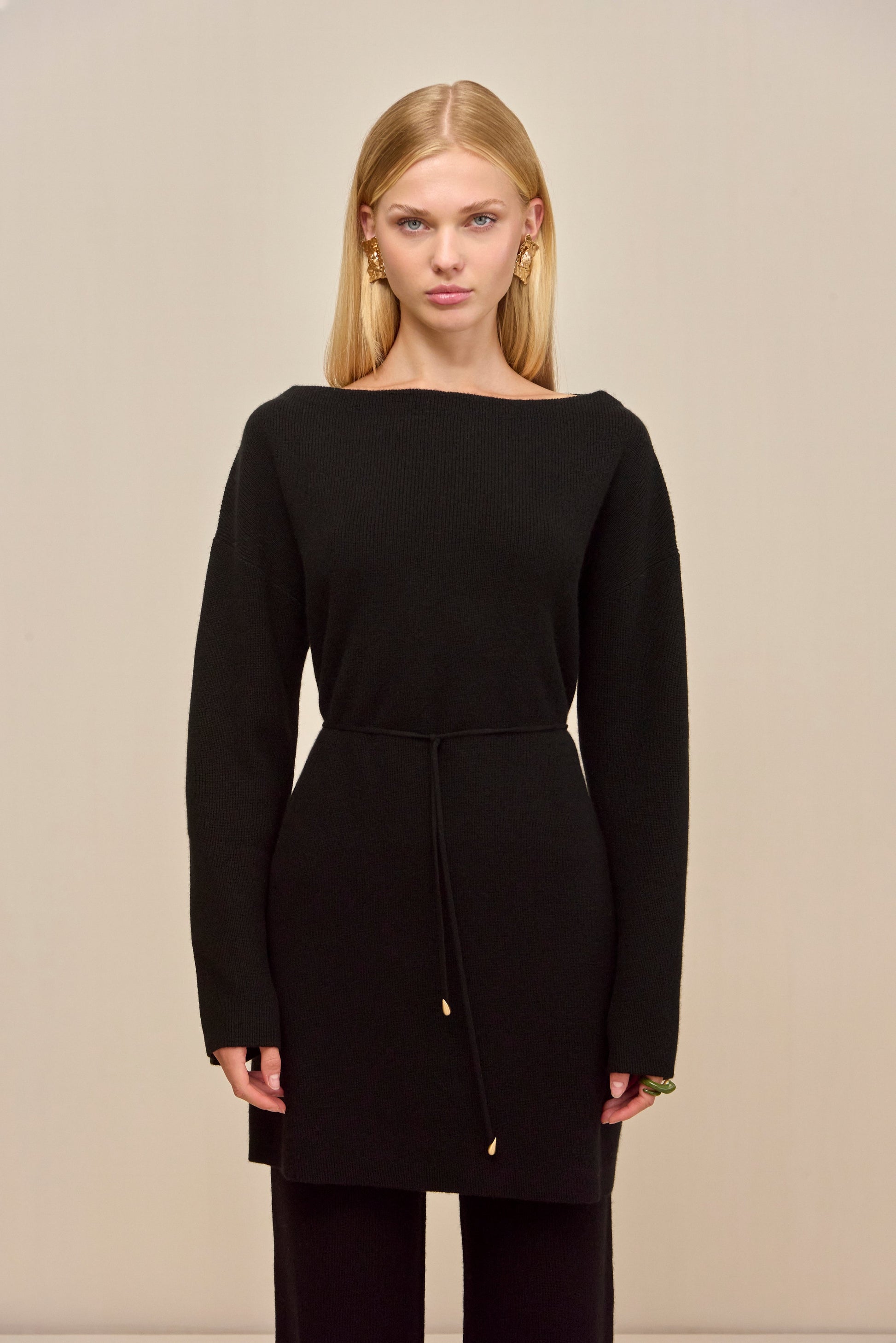 ARAIA SWEATER Cult Gaia