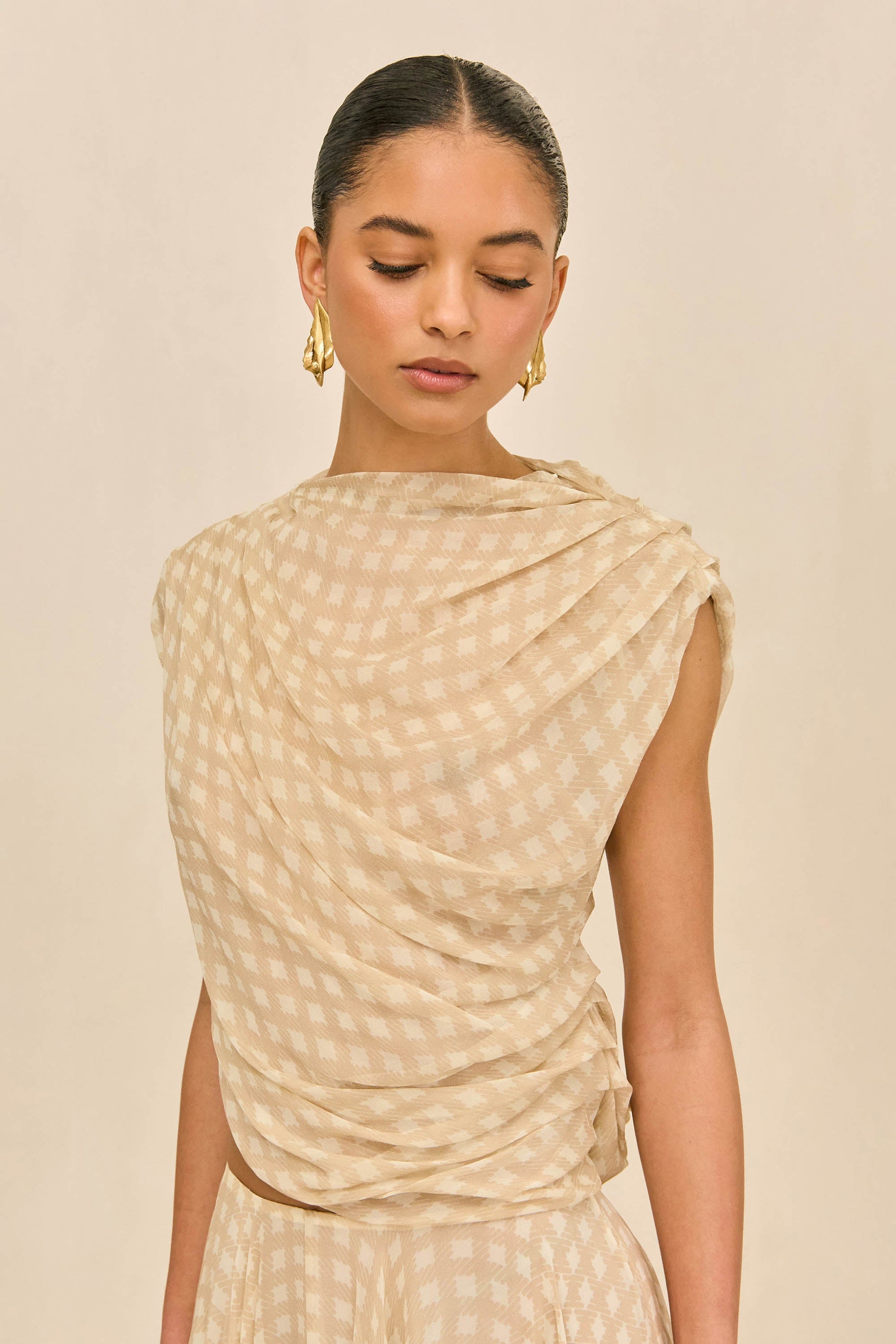 BANKSIA TOP Cult Gaia