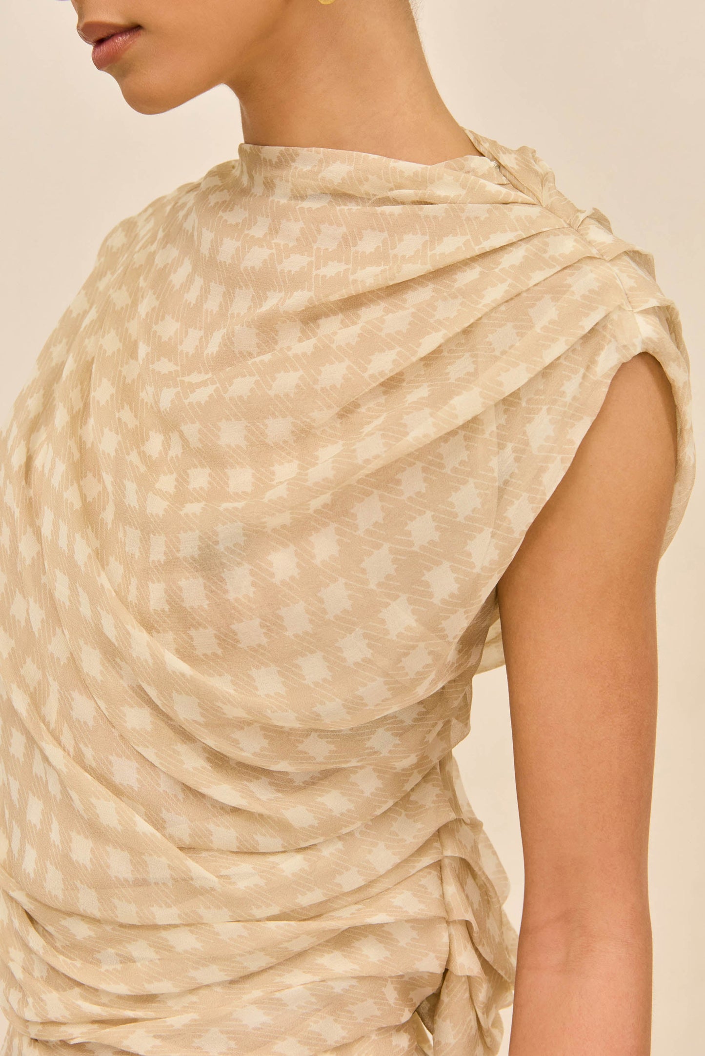 BANKSIA TOP Cult Gaia