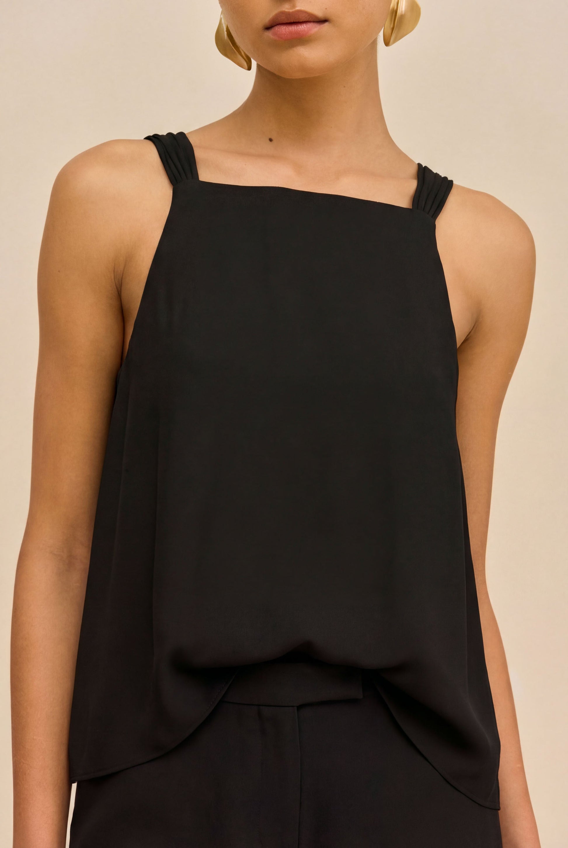ETSUKO TOP Cult Gaia
