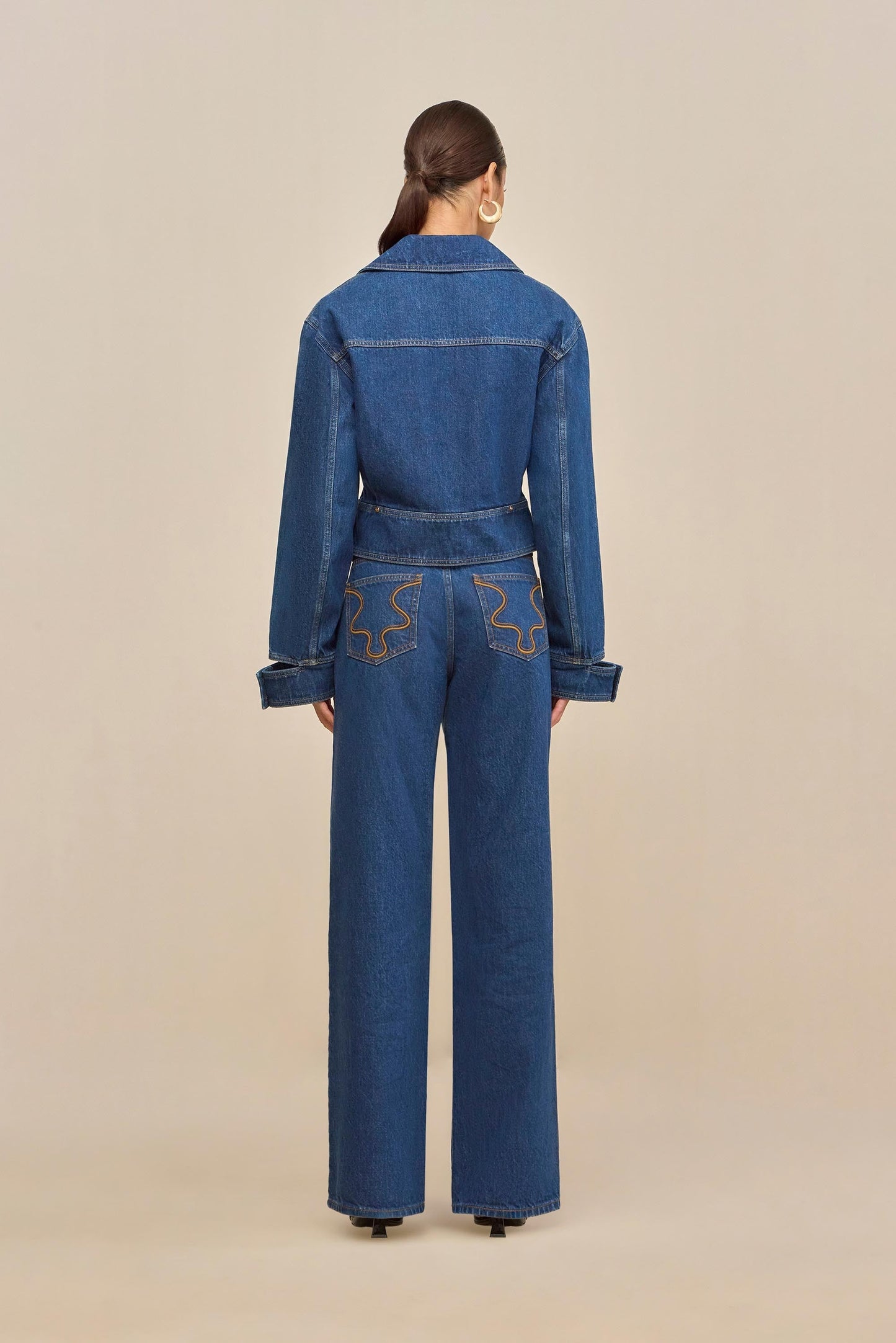 ROSELLA JEAN Cult Gaia