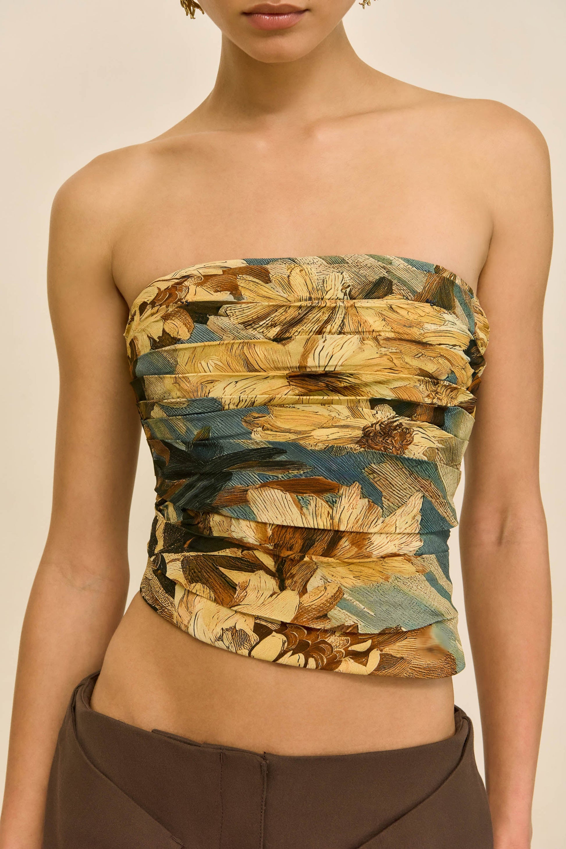 KRISHA TOP Cult Gaia