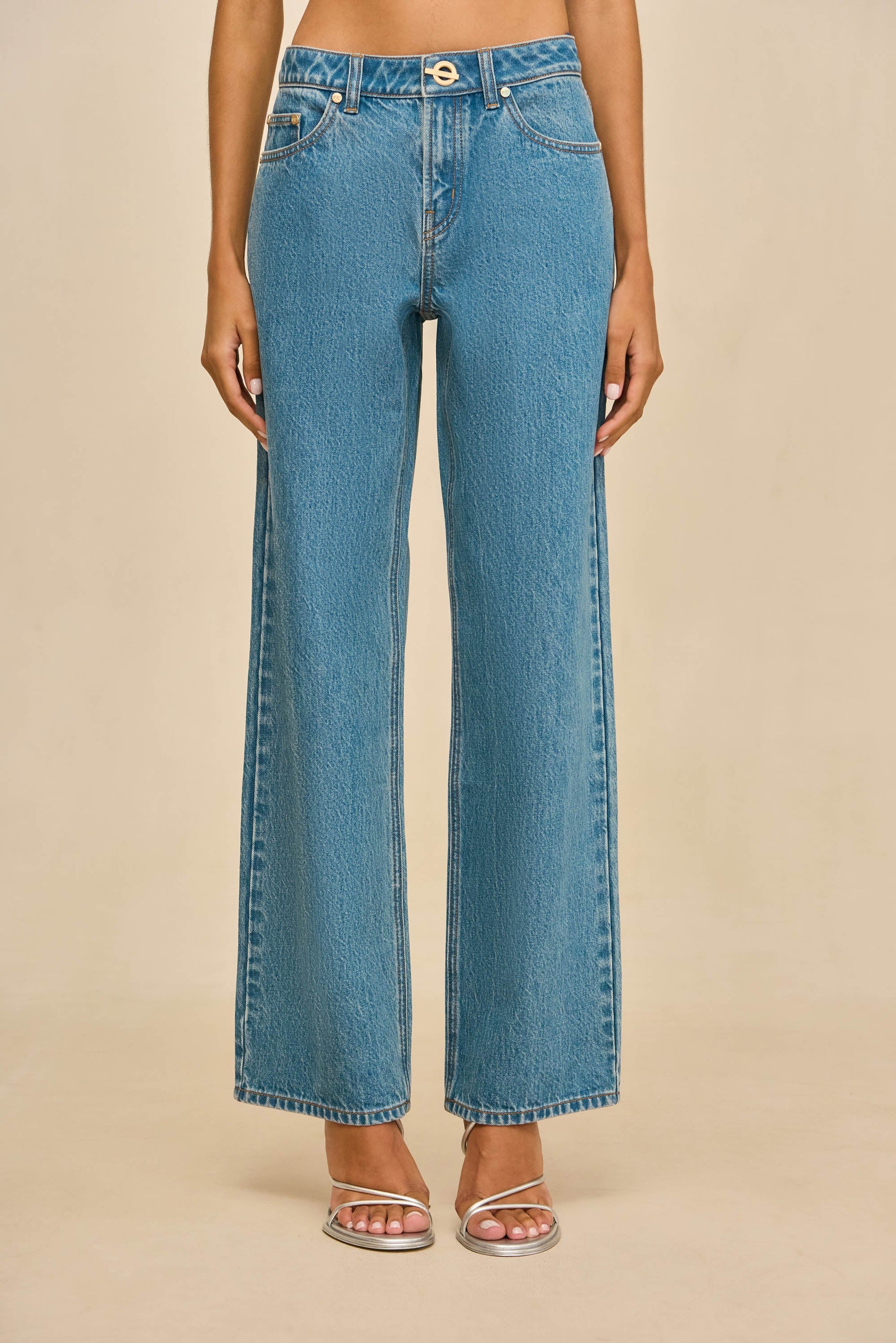 ROSELLA JEAN Cult Gaia