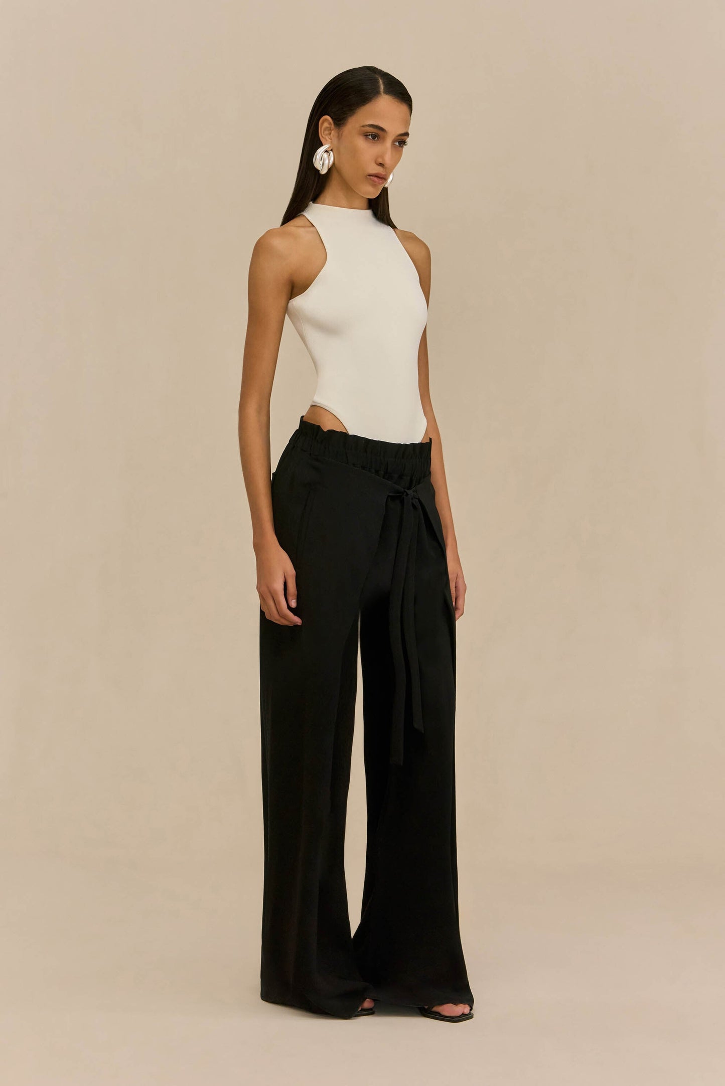 NAOMI PANT Cult Gaia