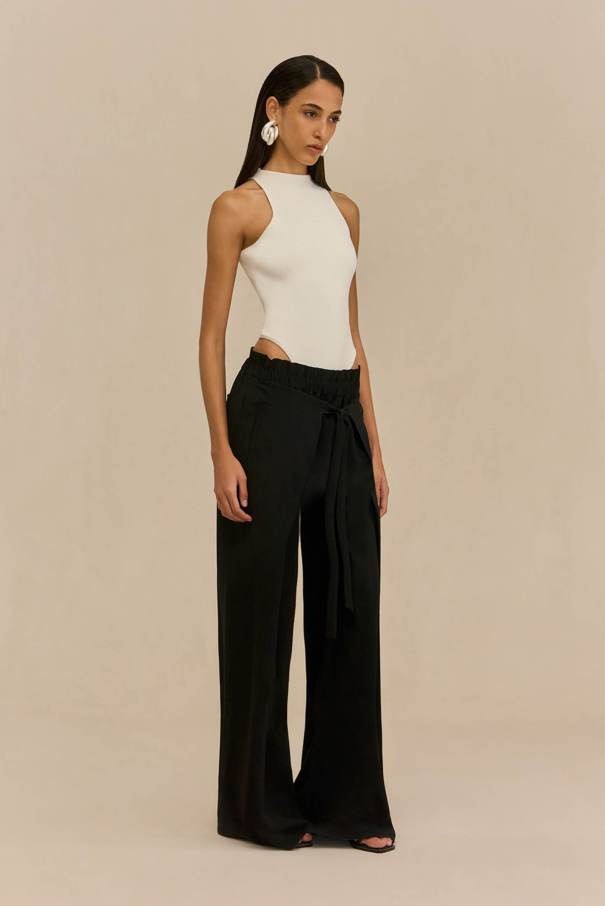 NAOMI PANT Cult Gaia