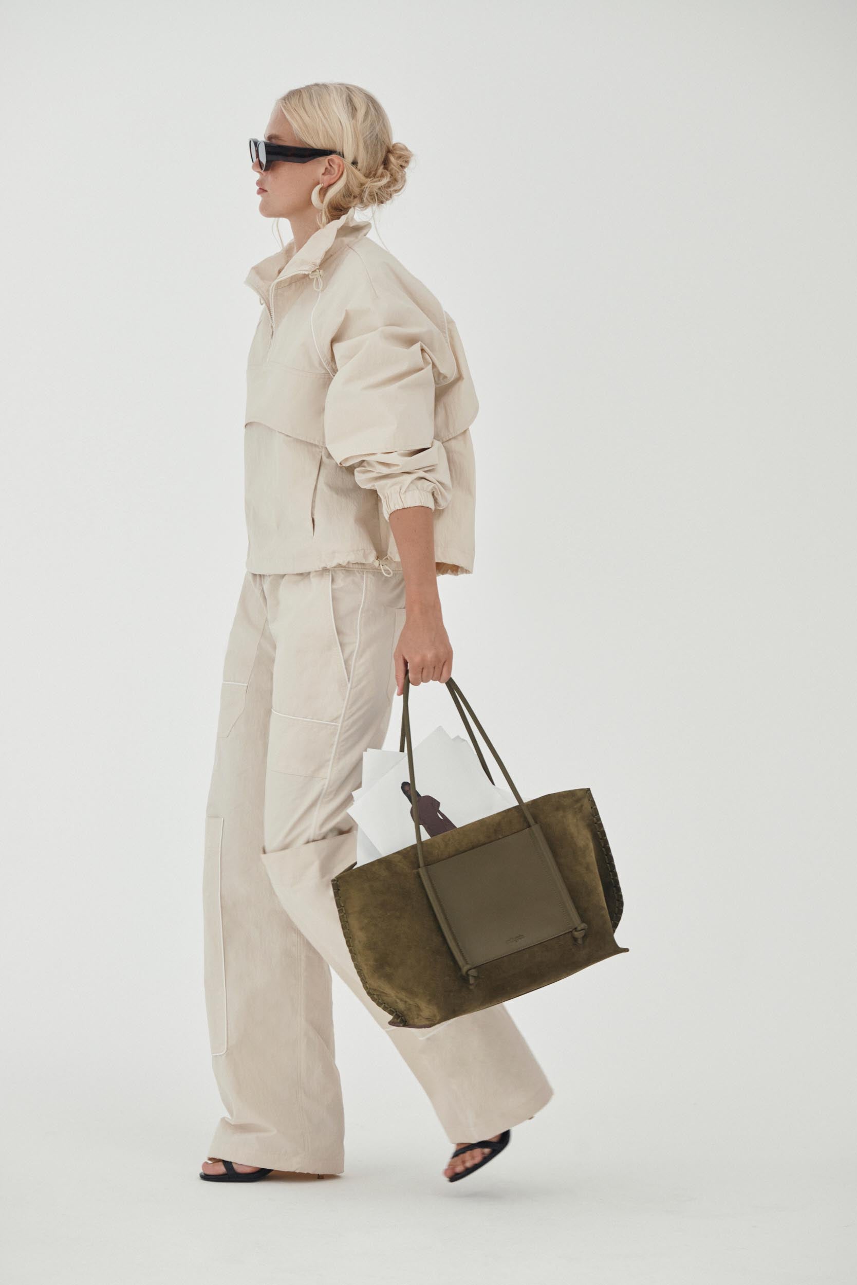 TEBIE PANT Cult Gaia
