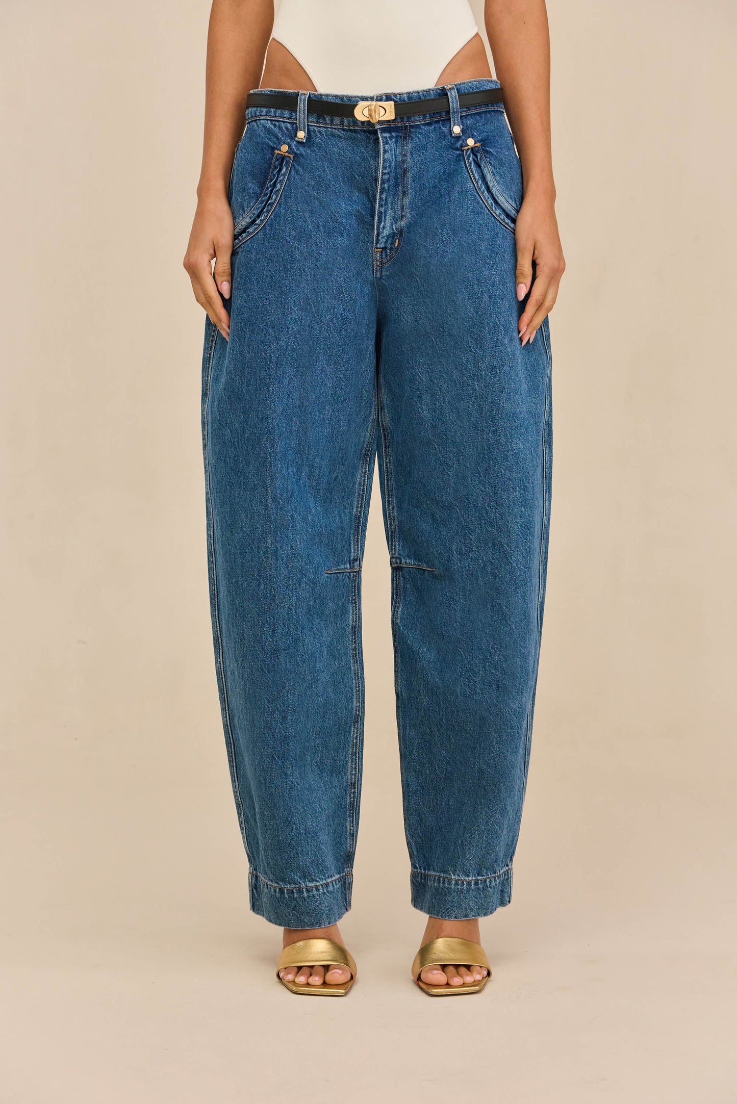 SASKA JEAN Cult Gaia