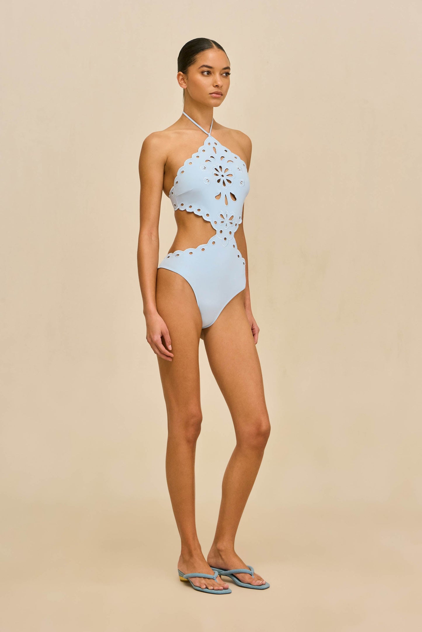 LAIDIE ONE PIECE Cult Gaia