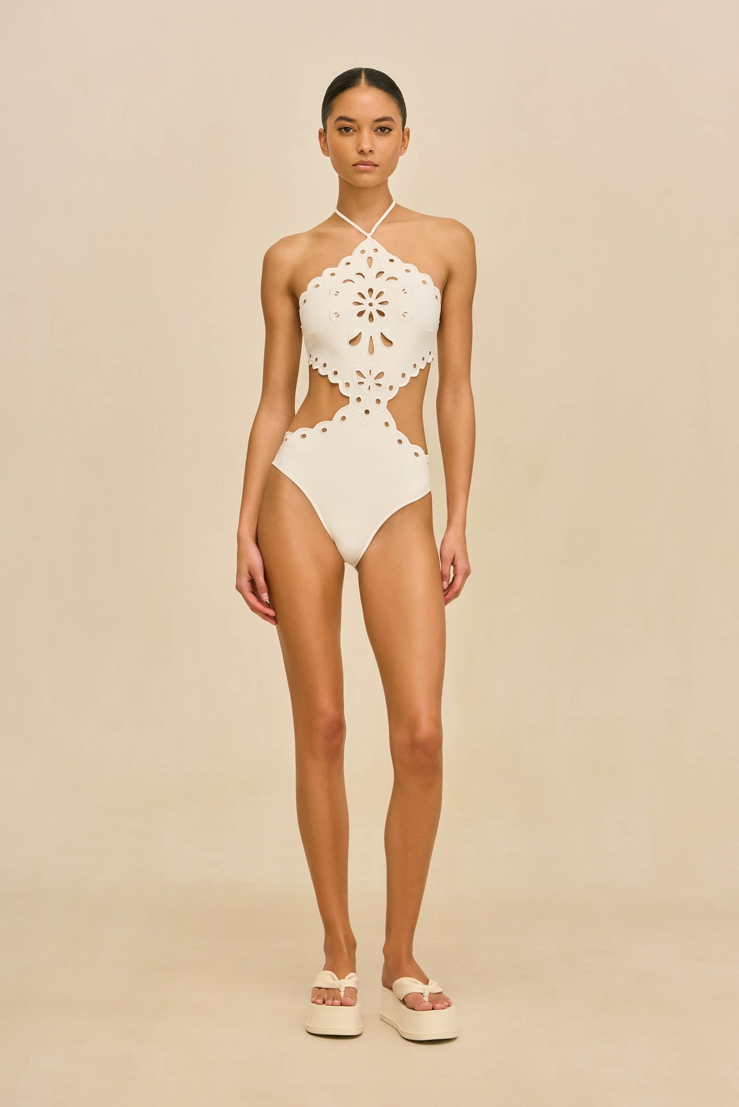 LAIDIE ONE PIECE Cult Gaia