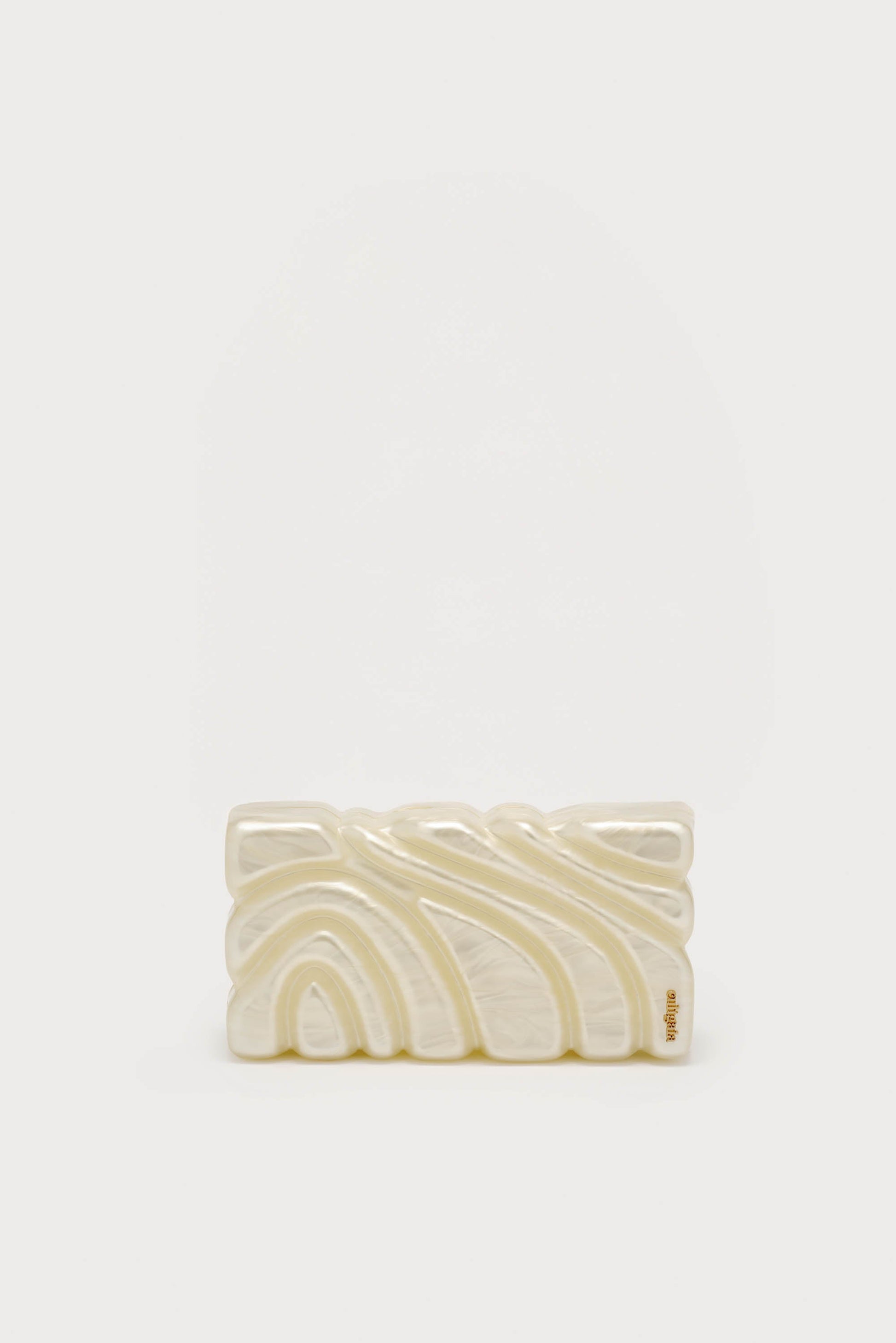 AURA CLUTCH Cult Gaia