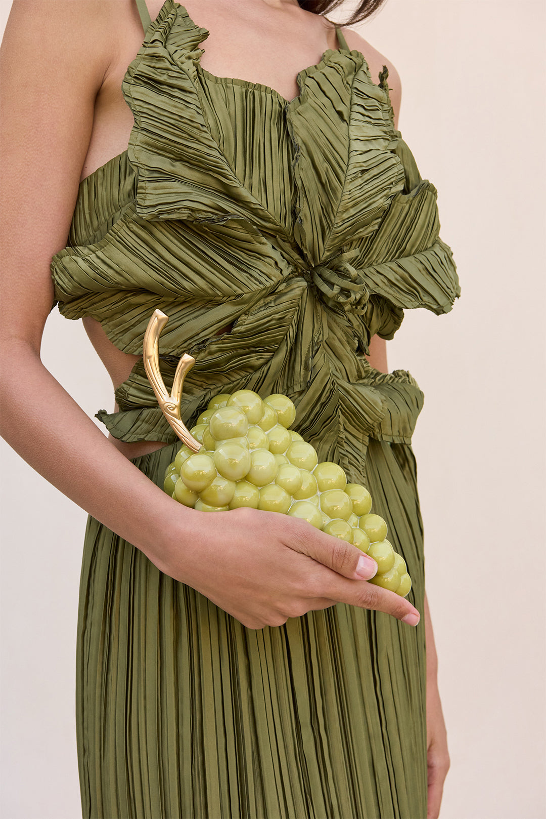 GRAPE CLUTCH Cult Gaia