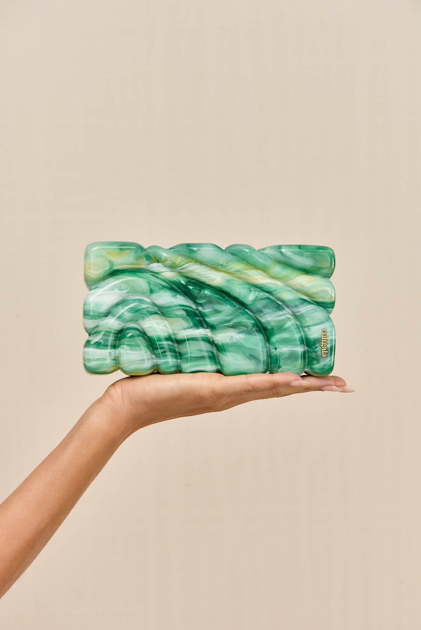 AURA CLUTCH Cult Gaia