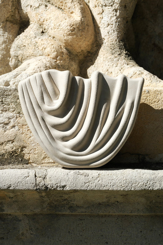 VENUS CLUTCH Cult Gaia