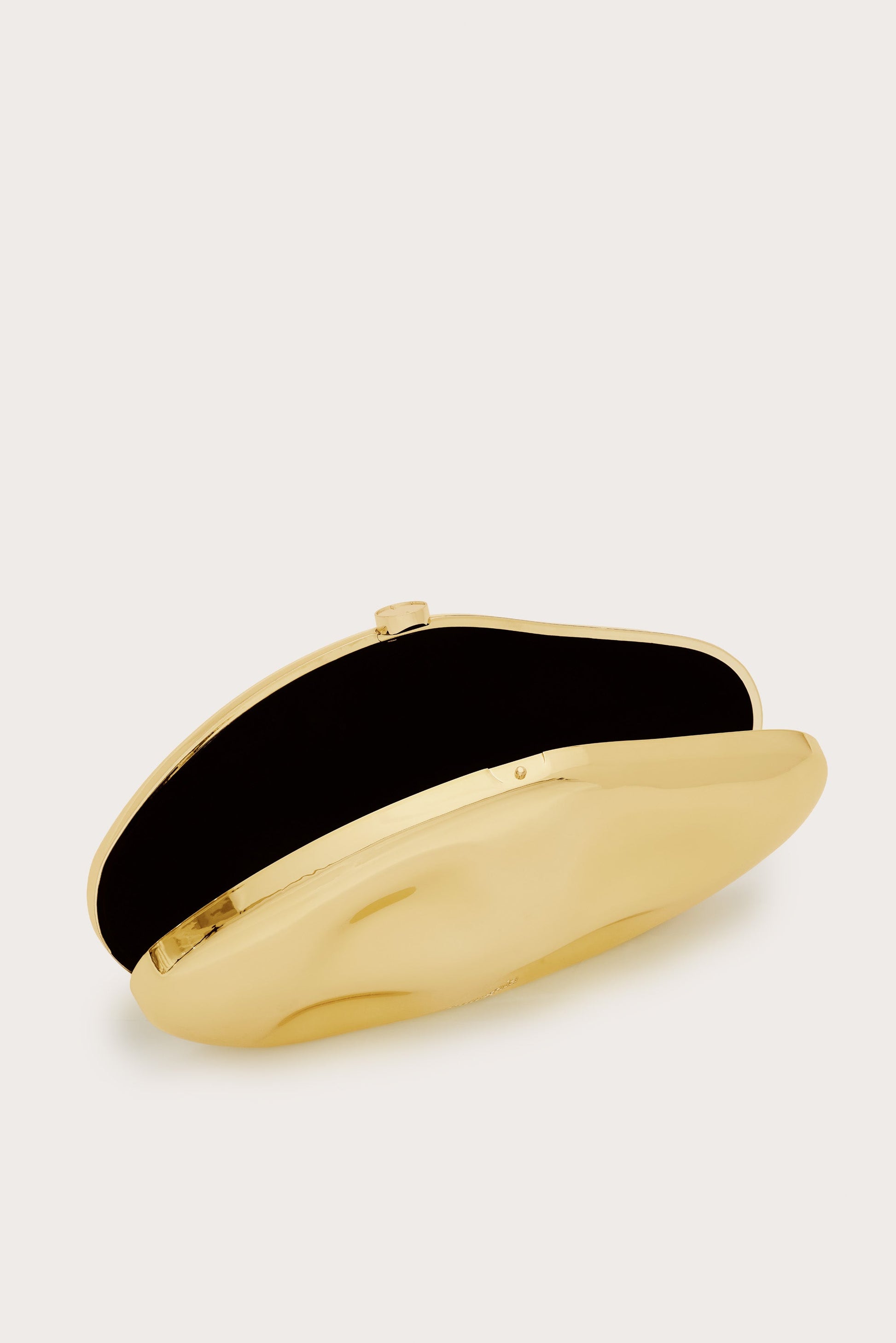 CALDERA CLUTCH Cult Gaia