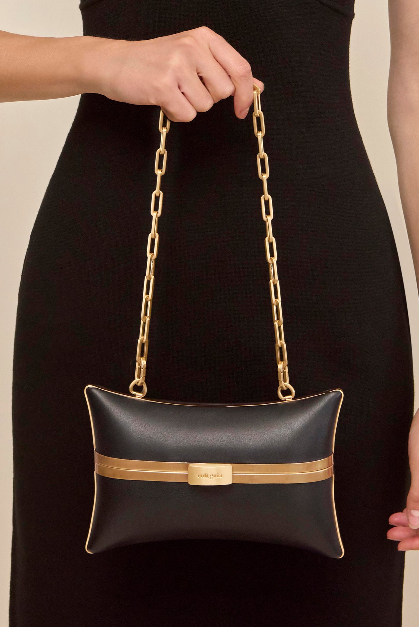 OLEA CLUTCH Cult Gaia
