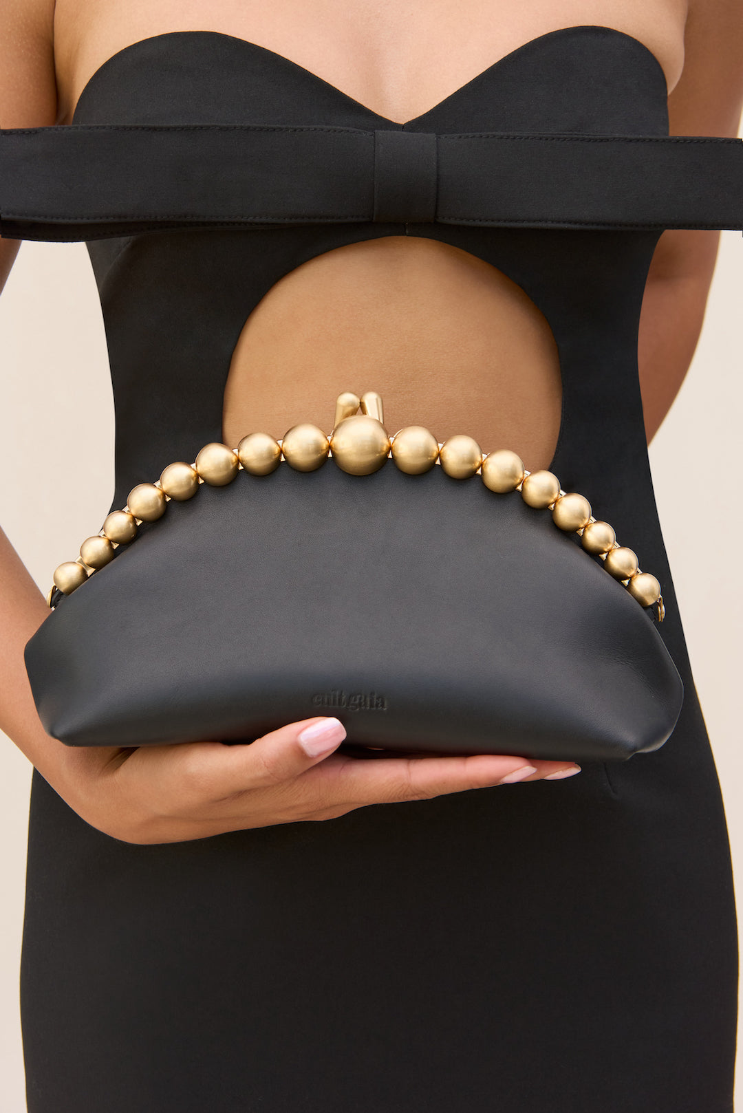 UNA CLUTCH Cult Gaia