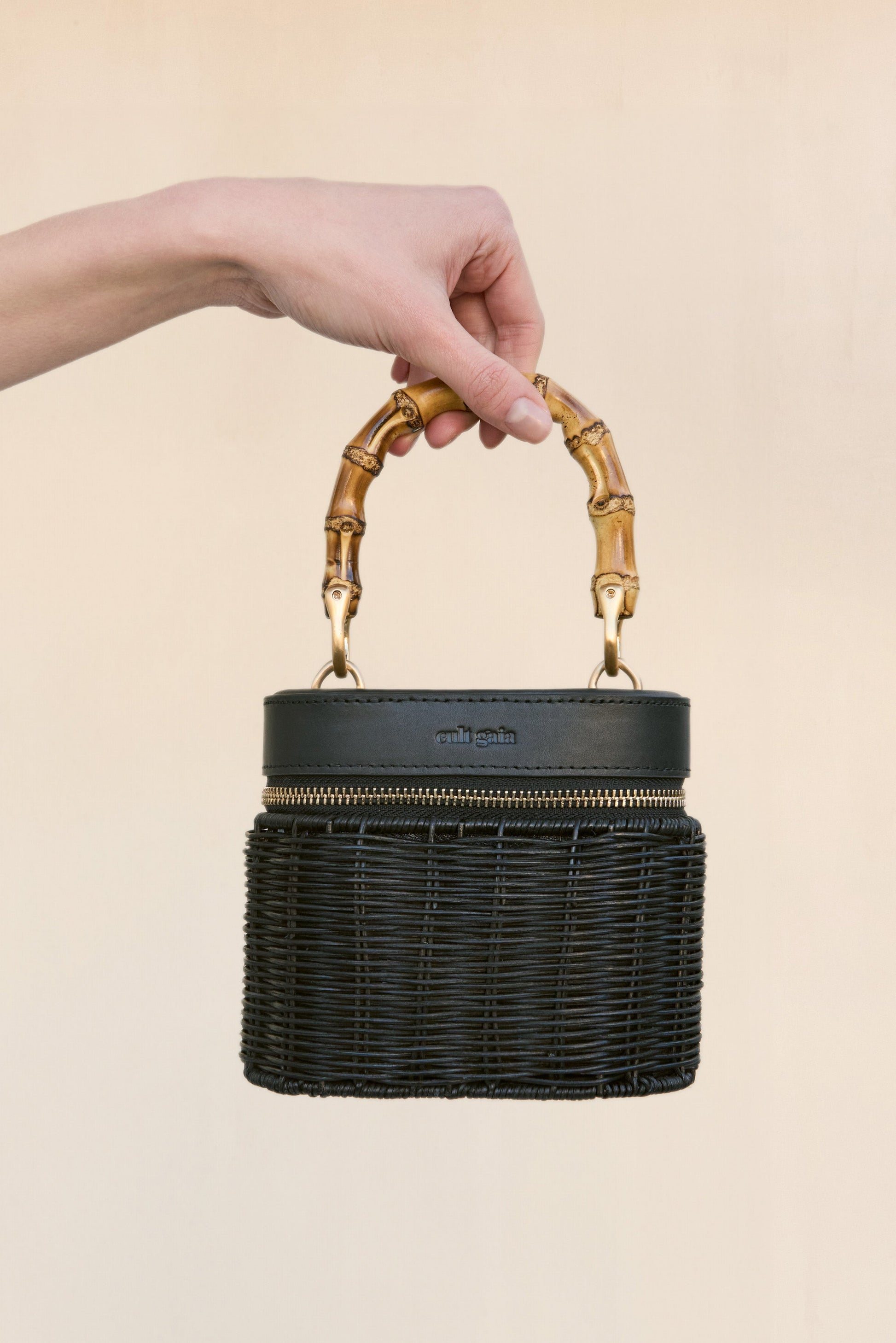 GWYNETH NANO CROSSBODY BAG Cult Gaia
