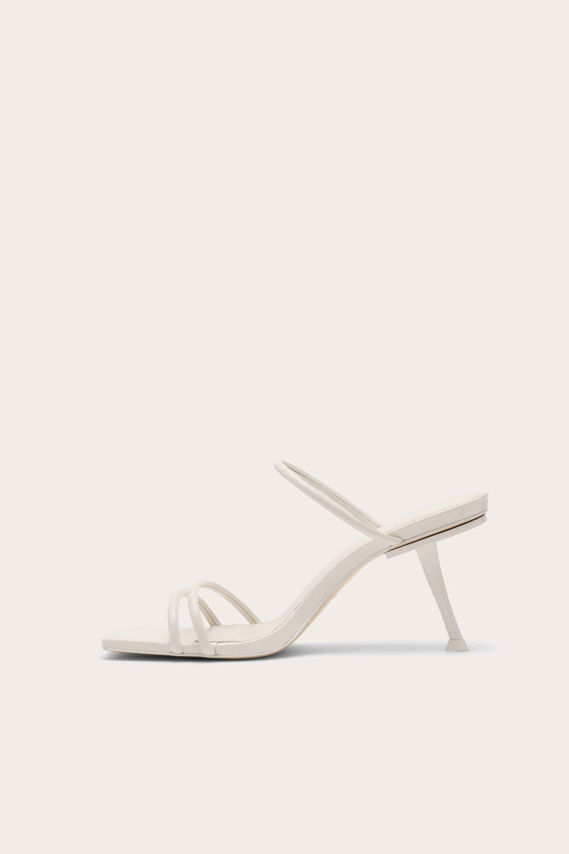 LYDIA SANDAL Cult Gaia