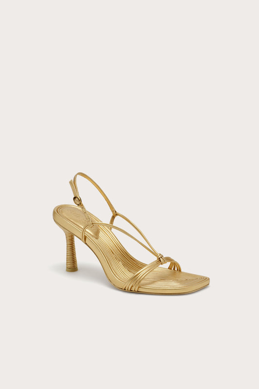 REMI SANDAL Cult Gaia