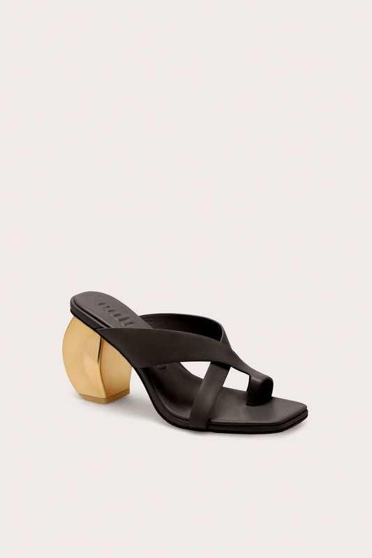 NINA SANDAL Cult Gaia