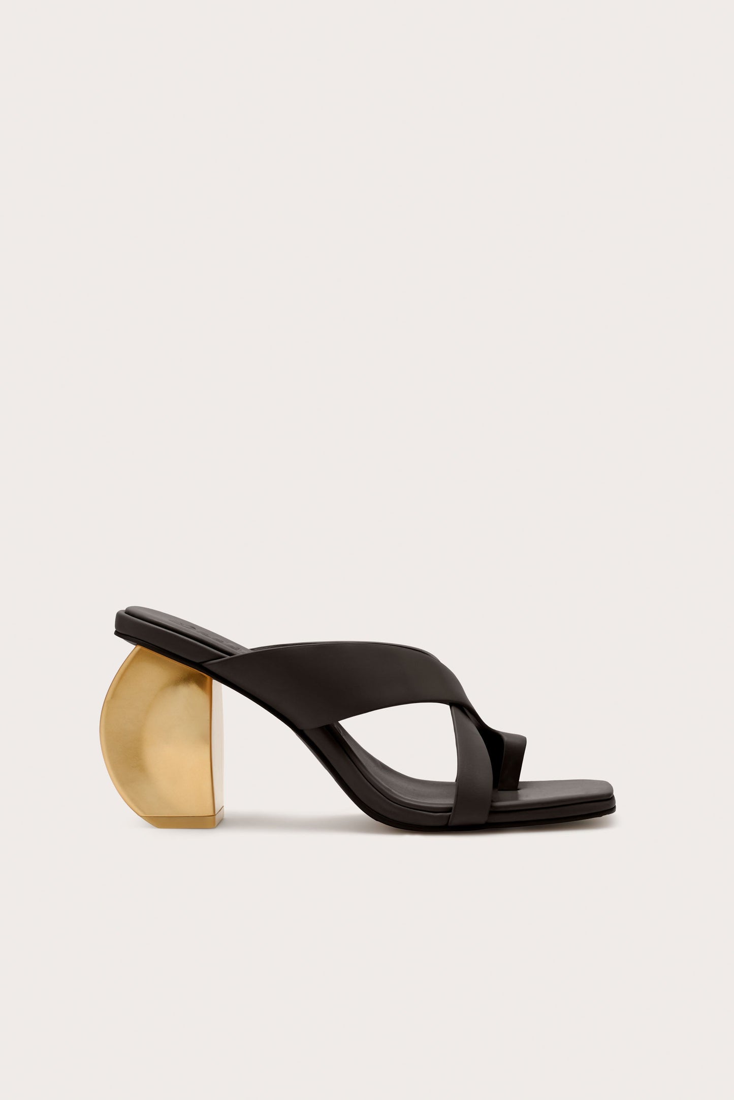 NINA SANDAL Cult Gaia