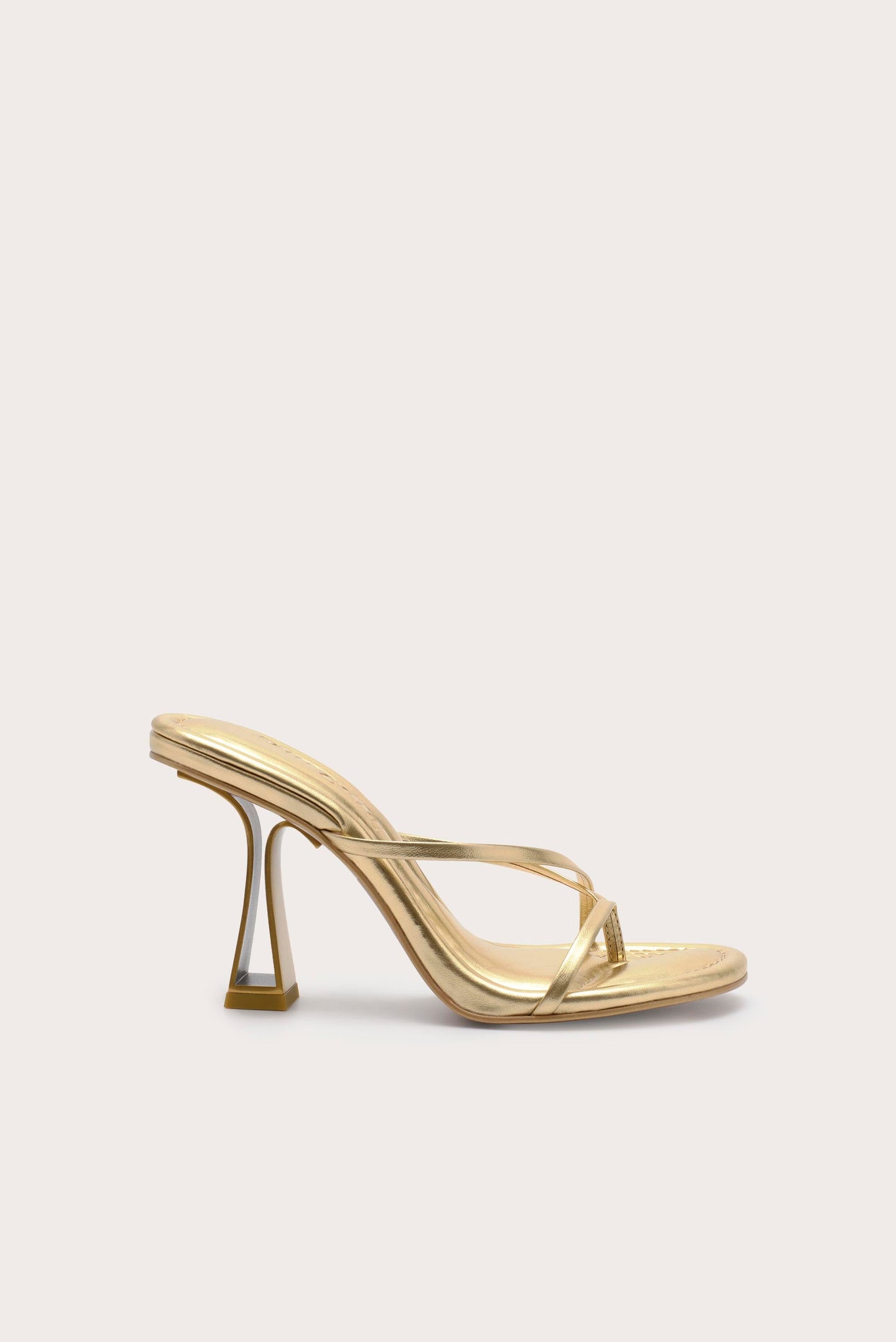 SORIAH SANDAL Cult Gaia