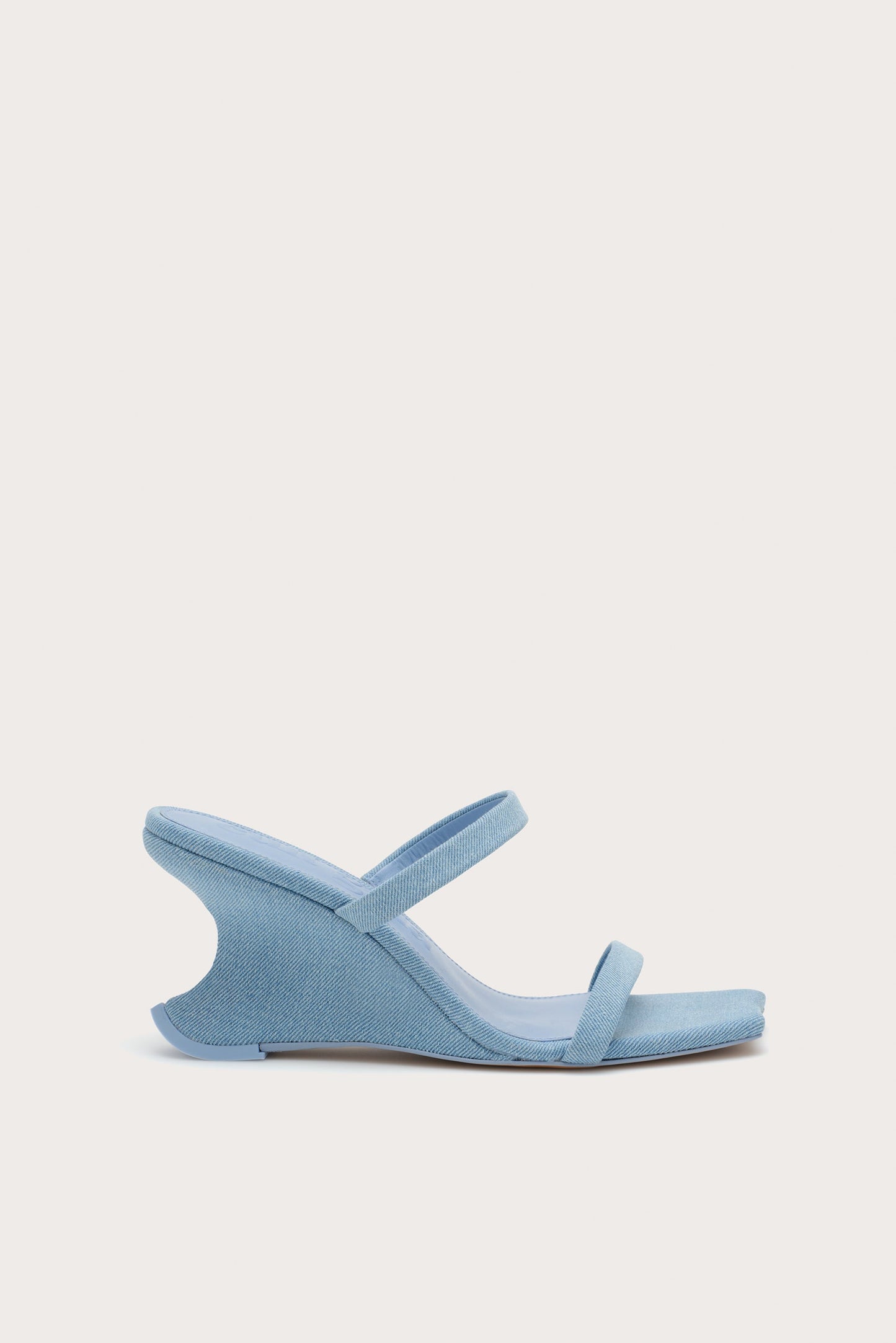 RAVEN SANDAL Cult Gaia