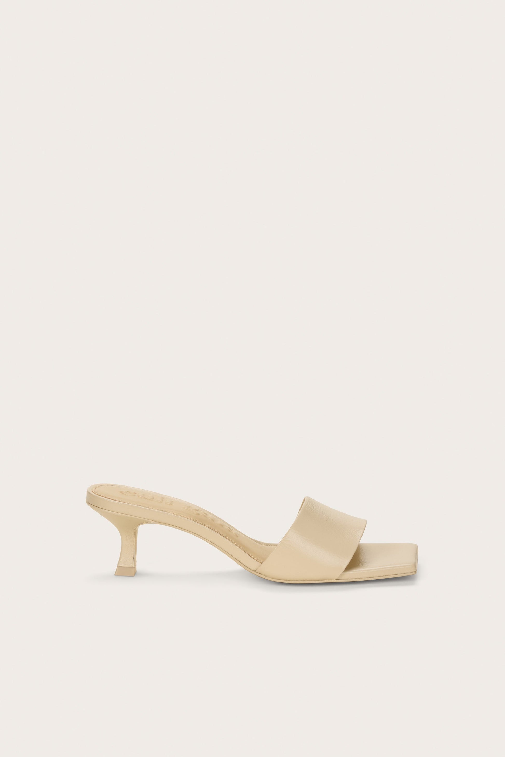 ADA SANDAL Cult Gaia