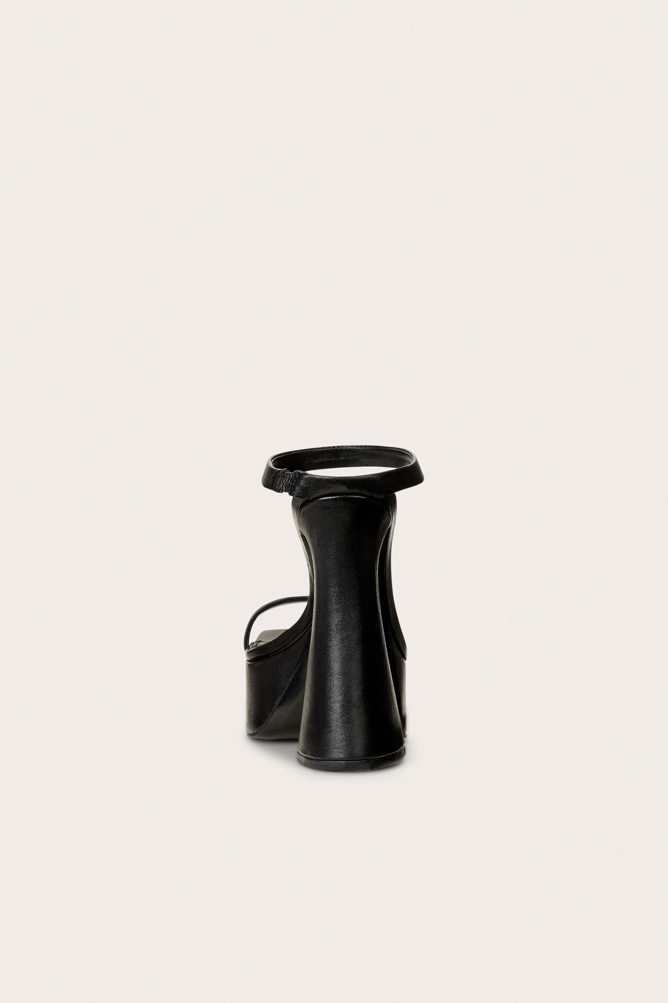 LINDA PLATFORM Cult Gaia