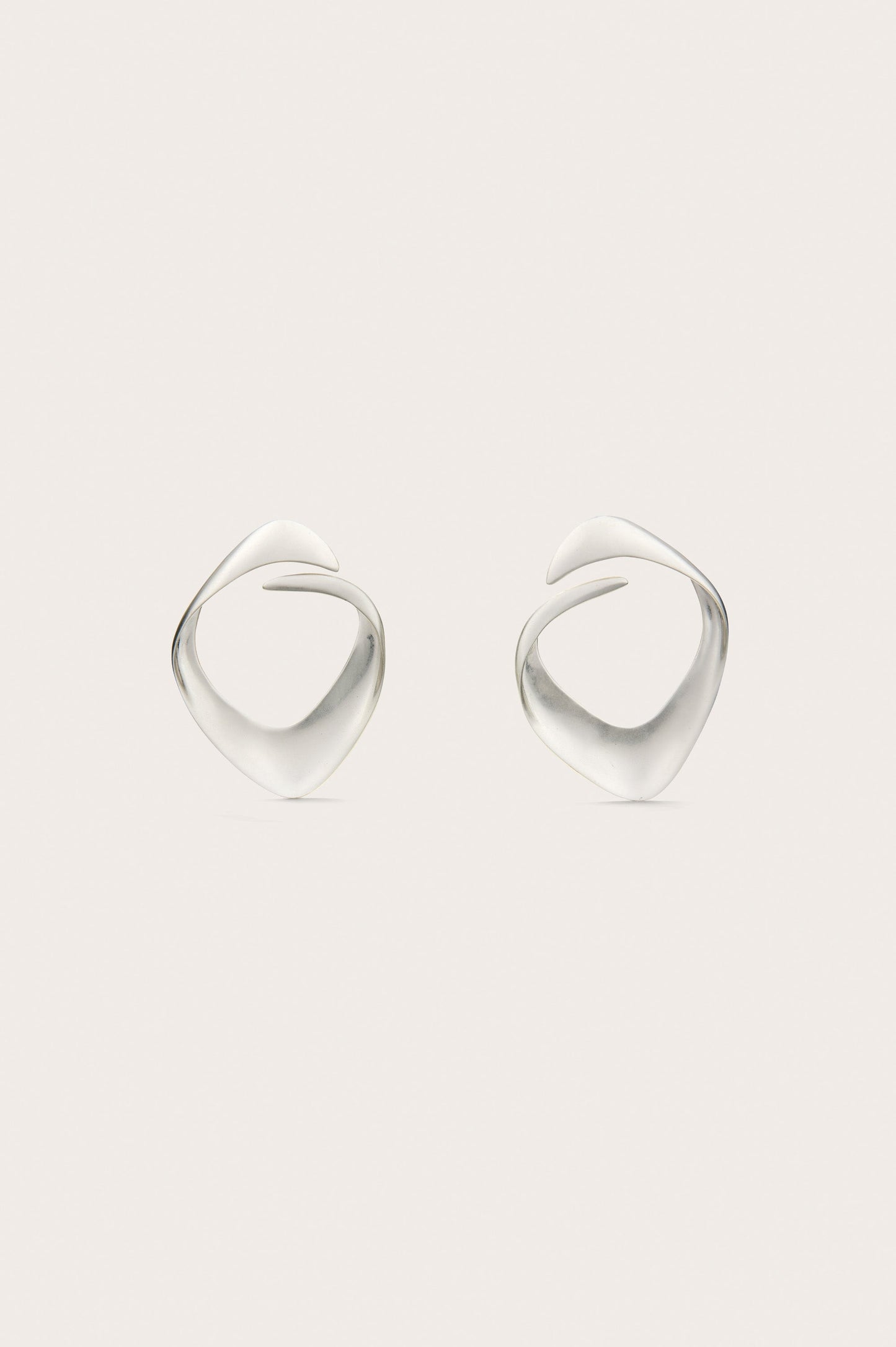 LOLA EARRING Cult Gaia