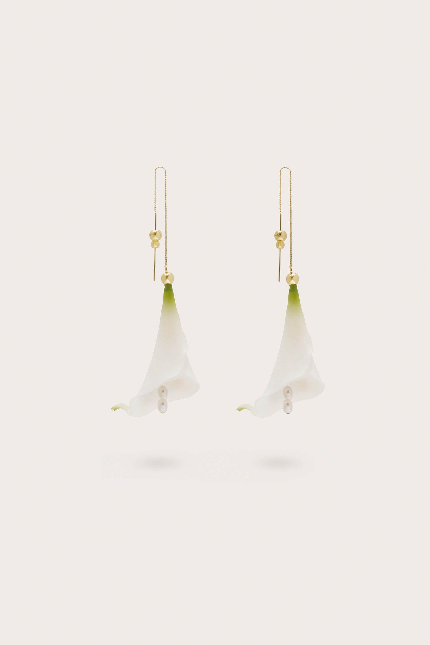 CALLA EARRING Cult Gaia