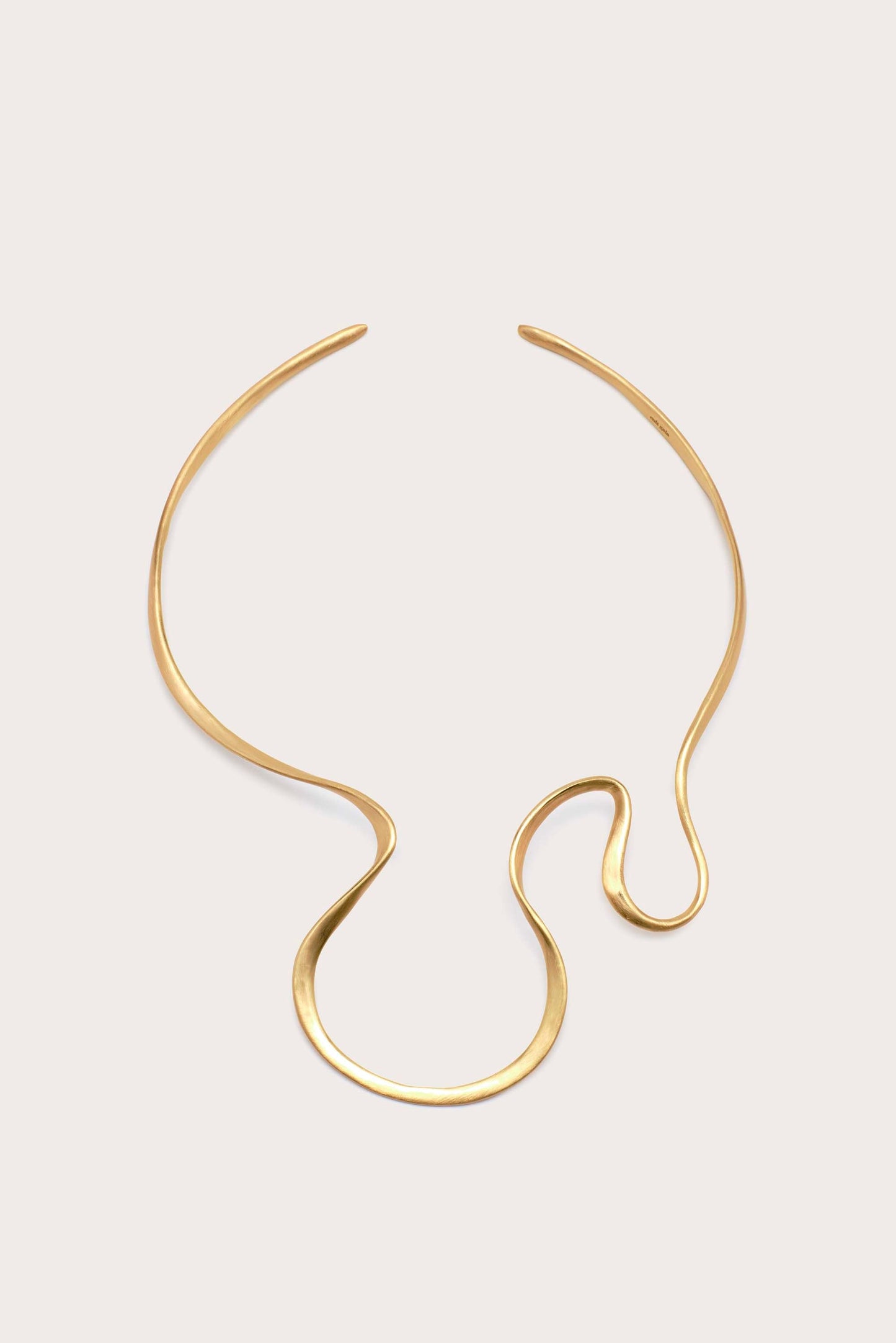 SUNI CHOKER Cult Gaia