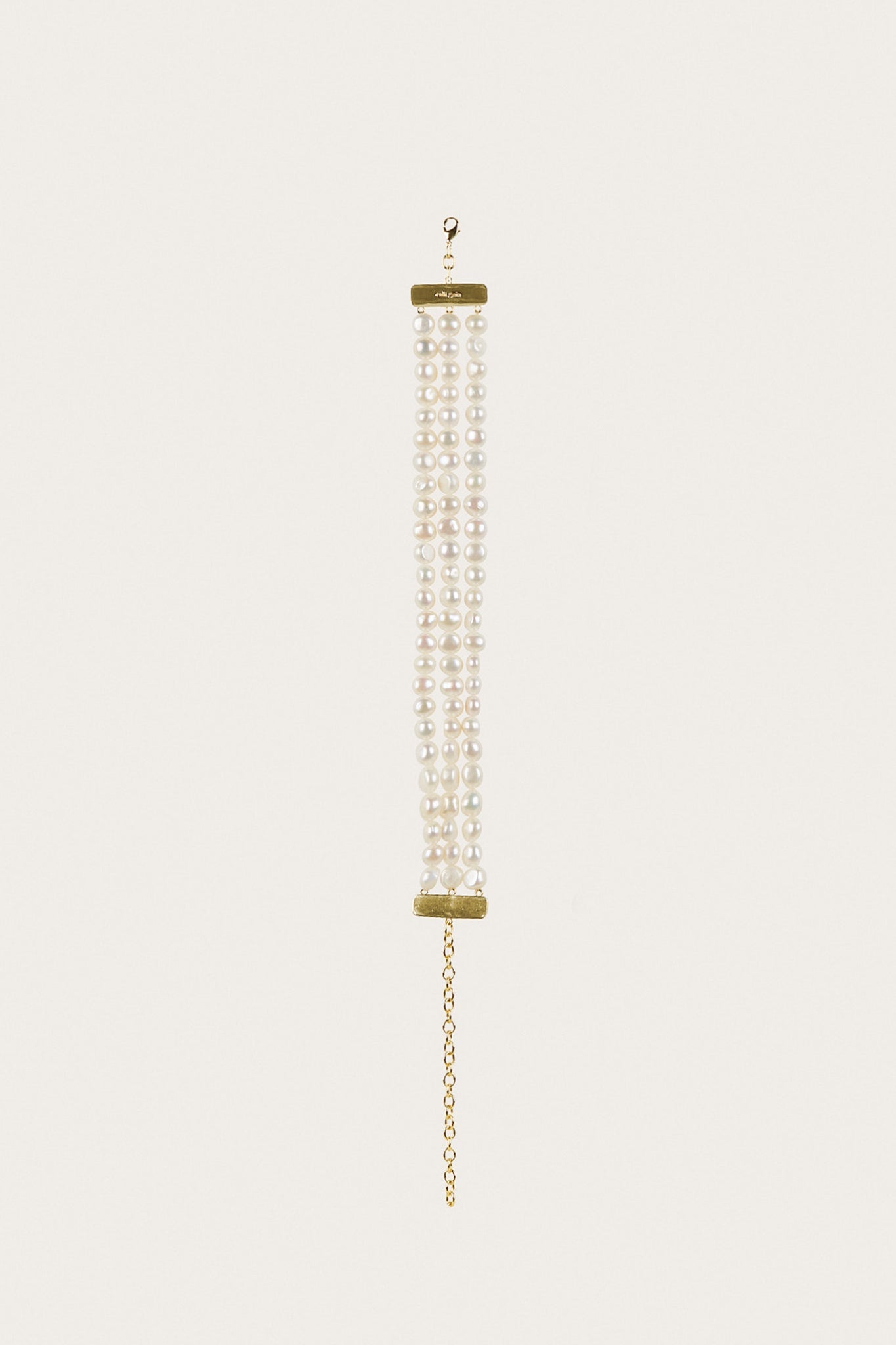 NORA CHOKER Cult Gaia