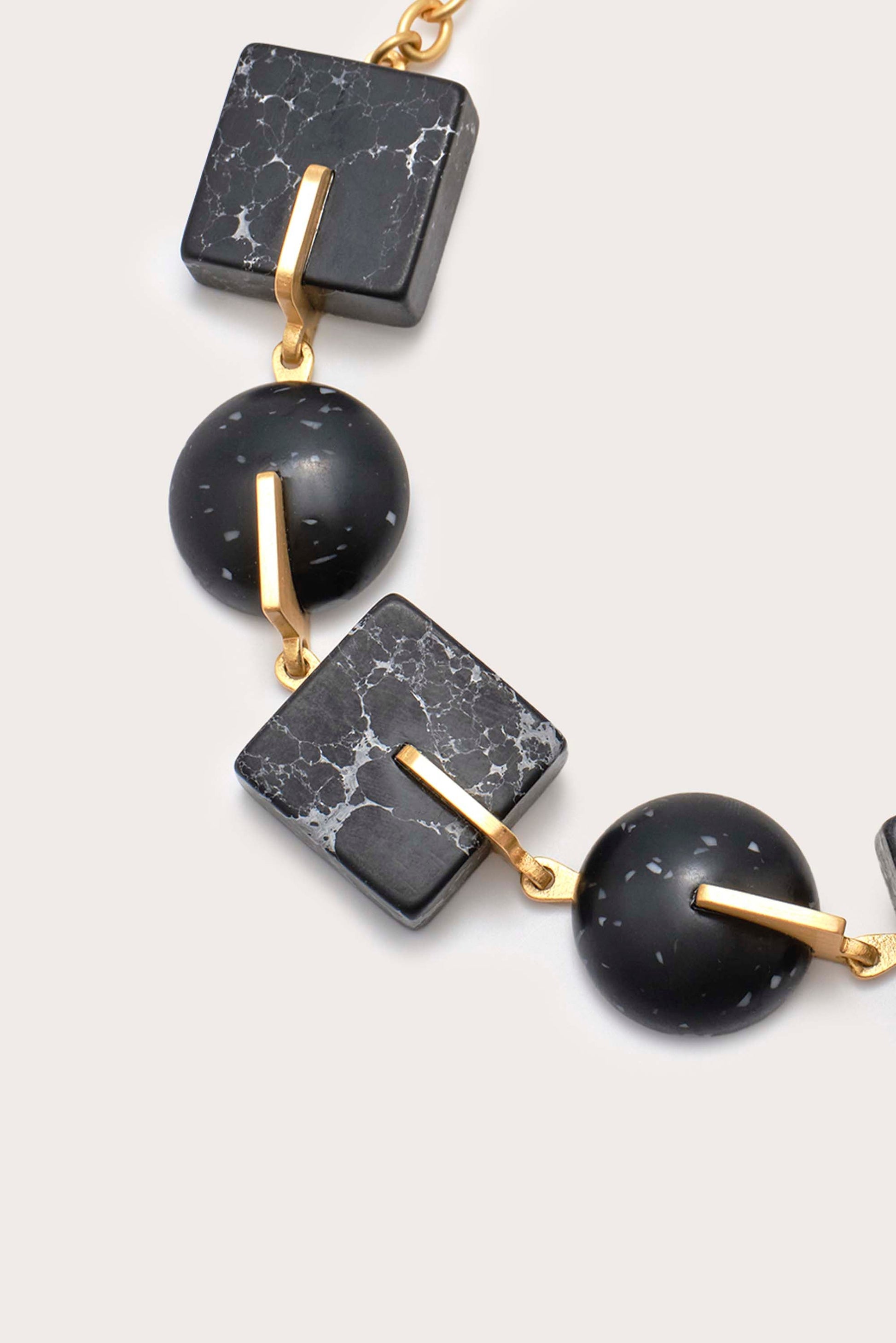 LAGUNA CHOKER Cult Gaia