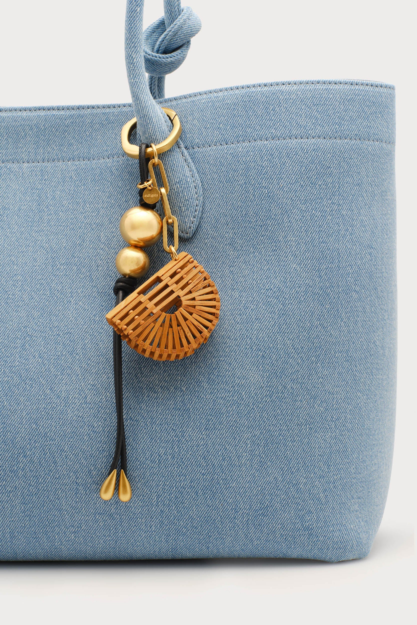 GAIA'S BAG CHARM Cult Gaia